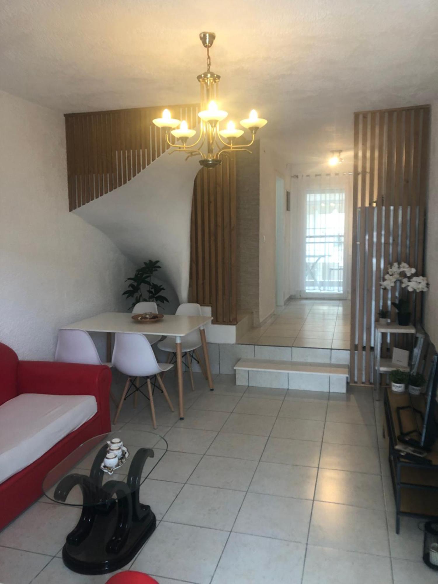 Miminllari Apartments 2 페프코초리 외부 사진
